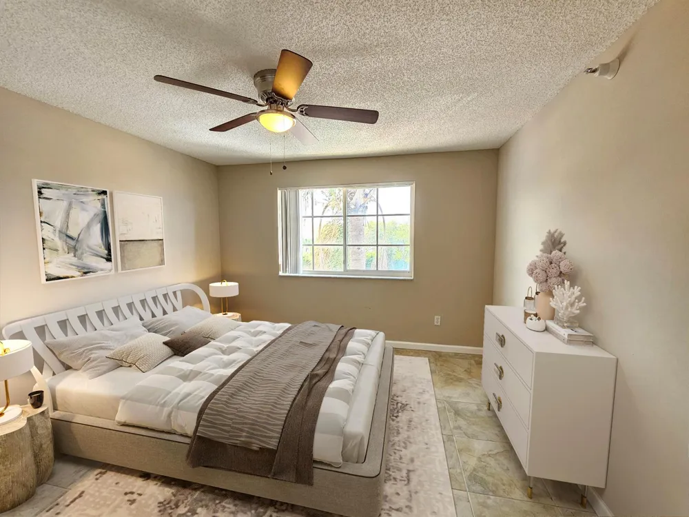 140 Yacht Club Way #305 Hypoluxo, FL 33462