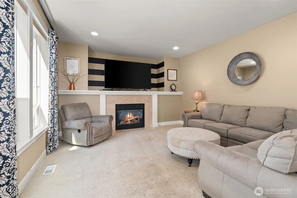 1425 Rockcreek Lane SW Tumwater, WA 98512