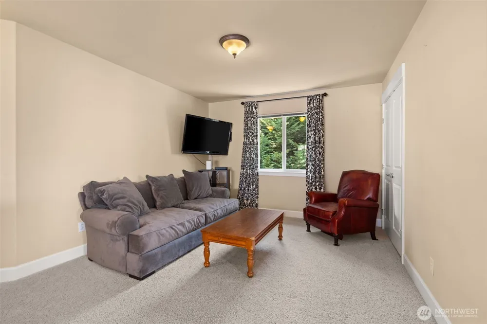1425 Rockcreek Lane SW Tumwater, WA 98512