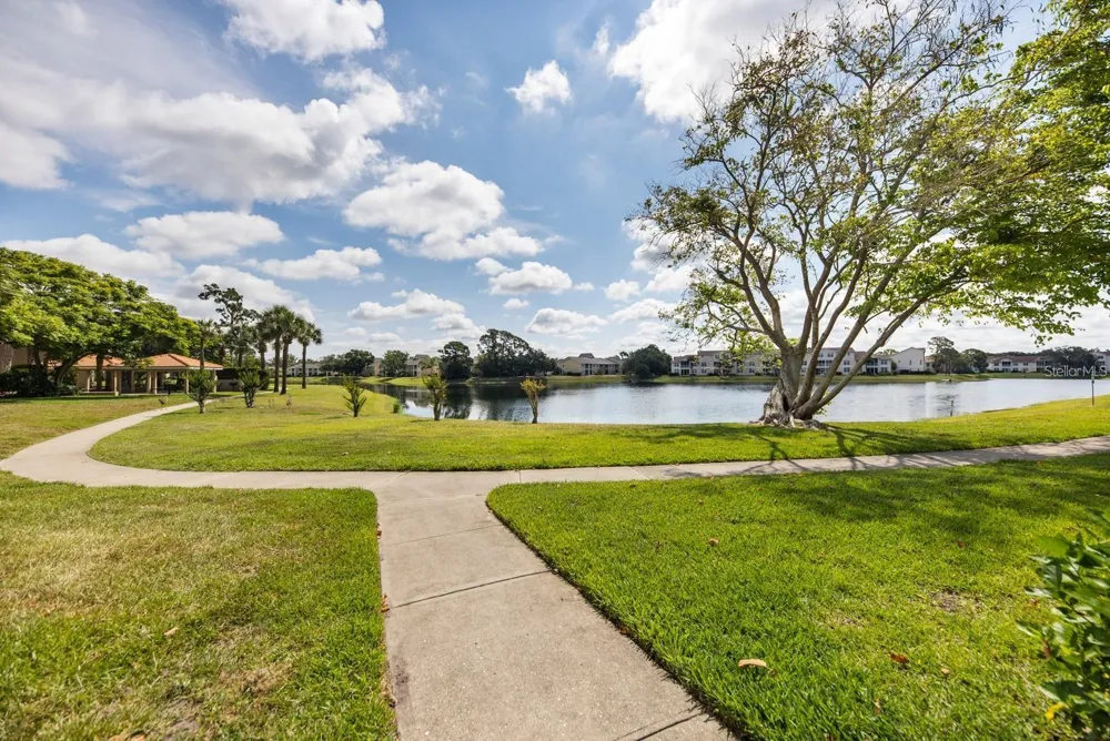 4045 CROCKERS LAKE BOULEVARD #11 Sarasota, FL 34238