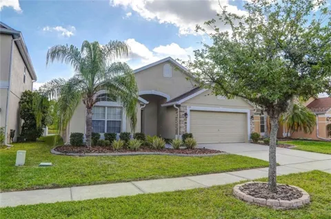 1521 ECHO LAKE COURT