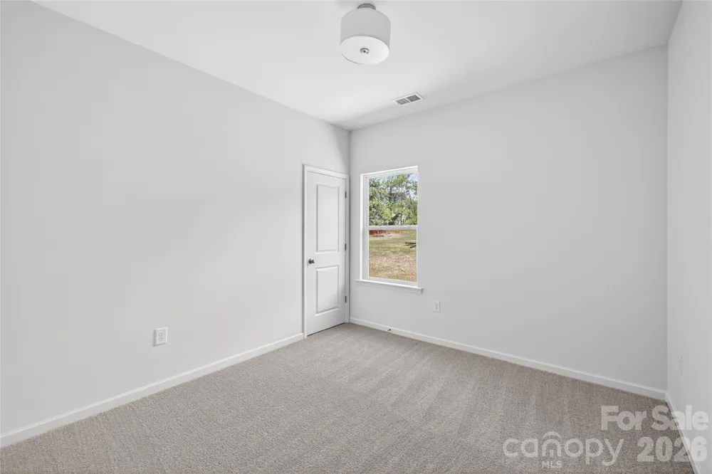 711 East Drive Cherryville, NC 28021