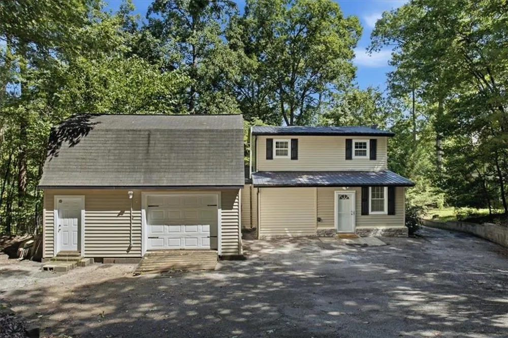 21 River Road Woodland, GA 31836