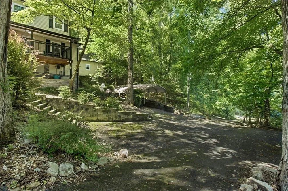 21 River Road Woodland, GA 31836