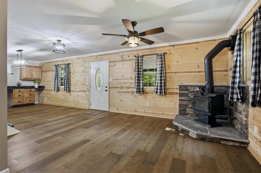 21 River Road Woodland, GA 31836