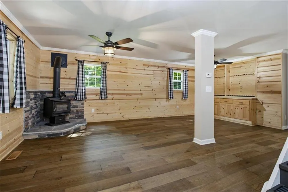 21 River Road Woodland, GA 31836