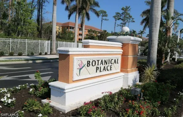 Botanical Place Circle #303 Naples, FL 34112