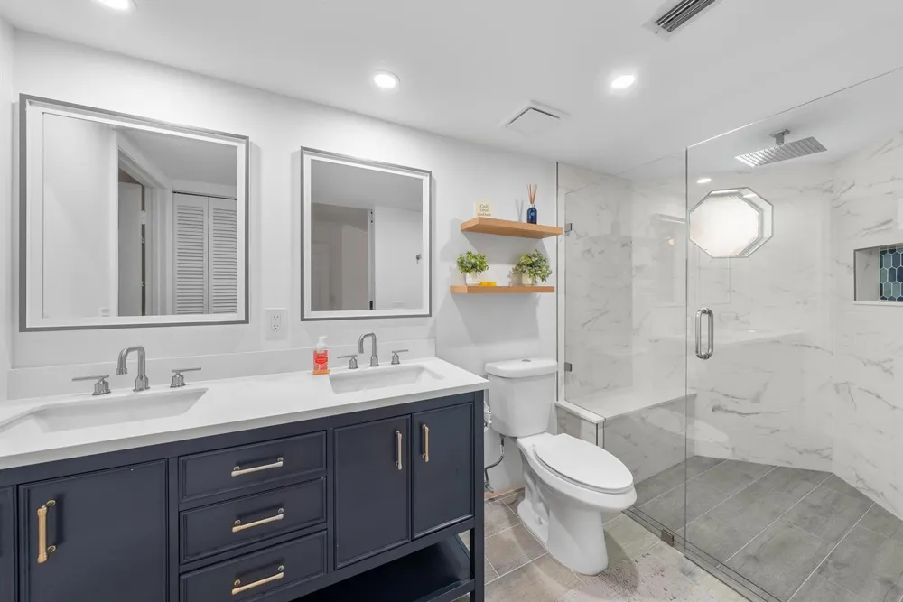 169 Seabreeze Circle Jupiter, FL 33477