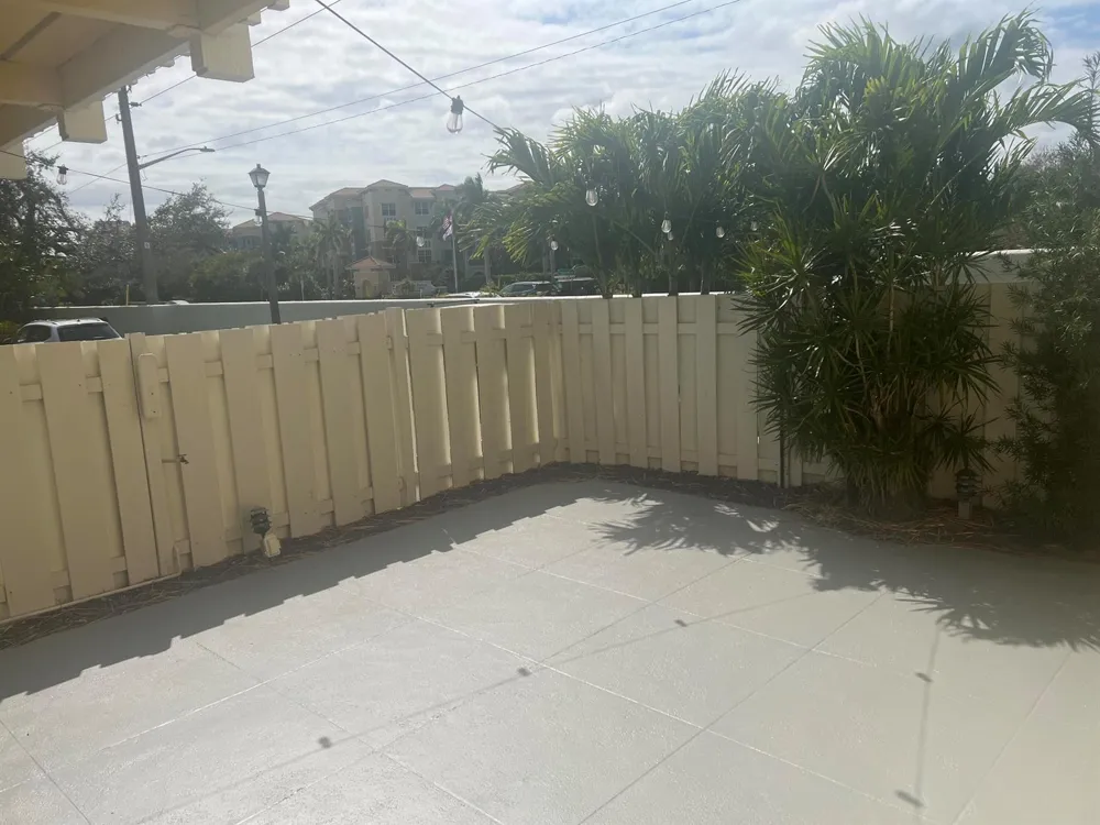 169 Seabreeze Circle Jupiter, FL 33477