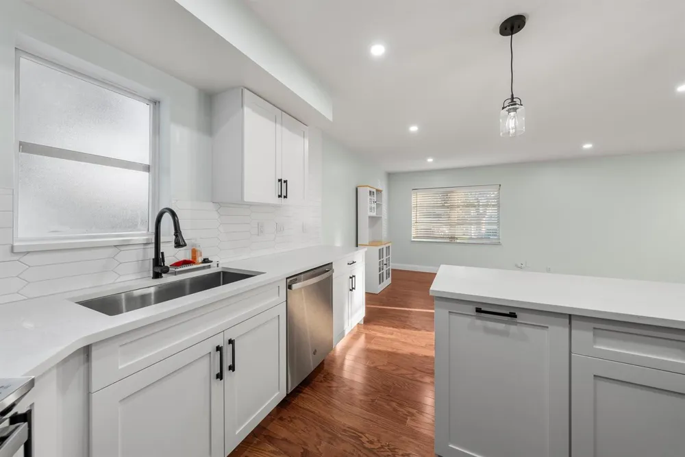 169 Seabreeze Circle Jupiter, FL 33477
