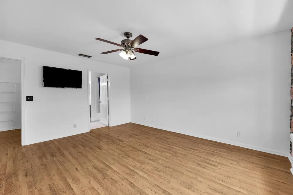 11557 WINCHESTER DRIVE Palm Beach Gardens, FL 33410