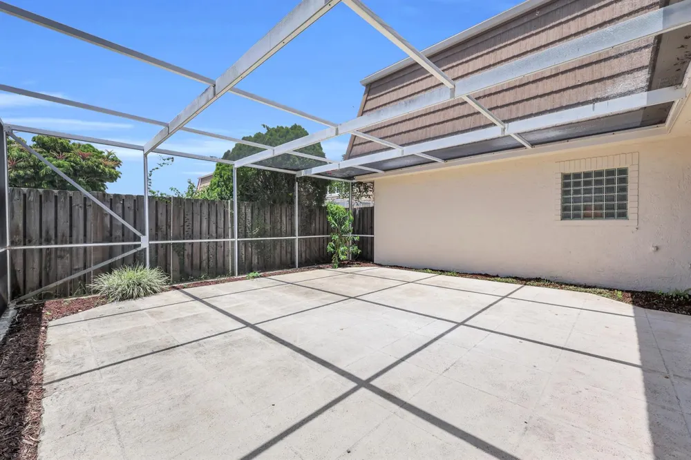 11557 WINCHESTER DRIVE Palm Beach Gardens, FL 33410