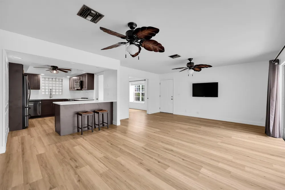 11557 WINCHESTER DRIVE Palm Beach Gardens, FL 33410