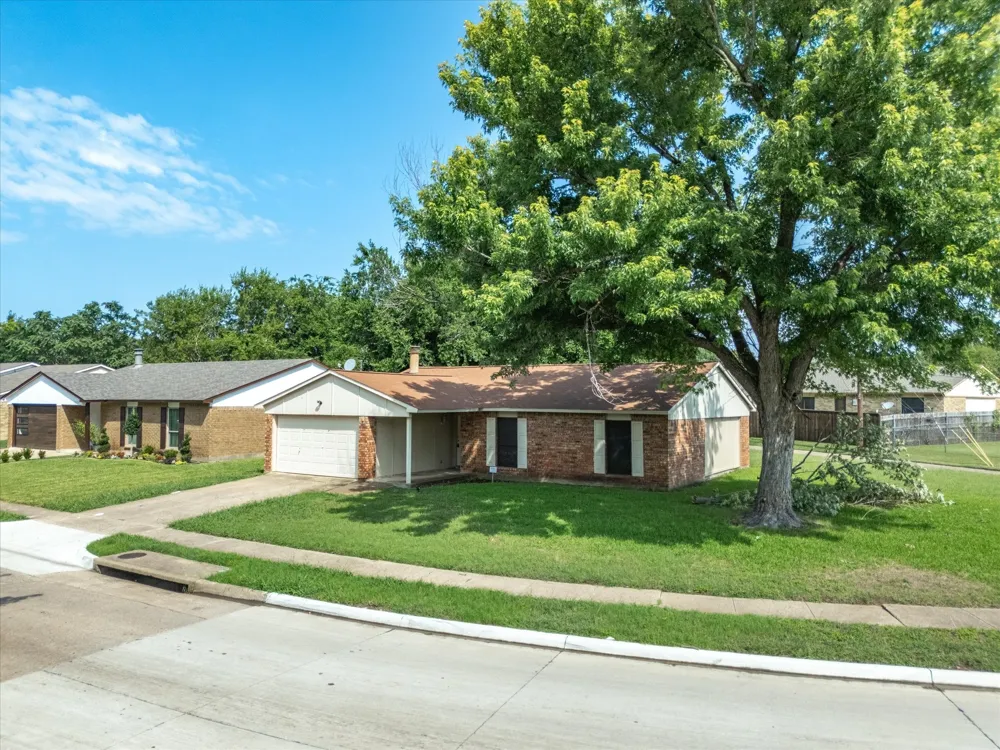10217 Ironwood Lane Dallas, TX 75249