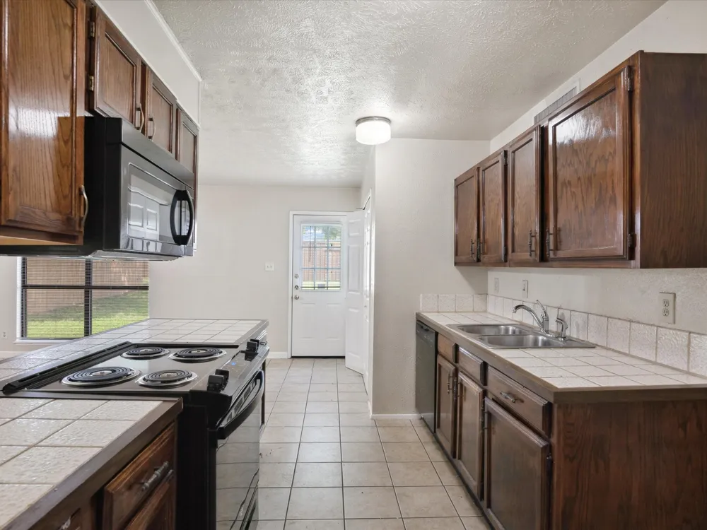 10217 Ironwood Lane Dallas, TX 75249