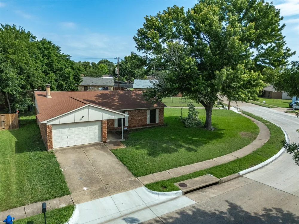 10217 Ironwood Lane Dallas, TX 75249