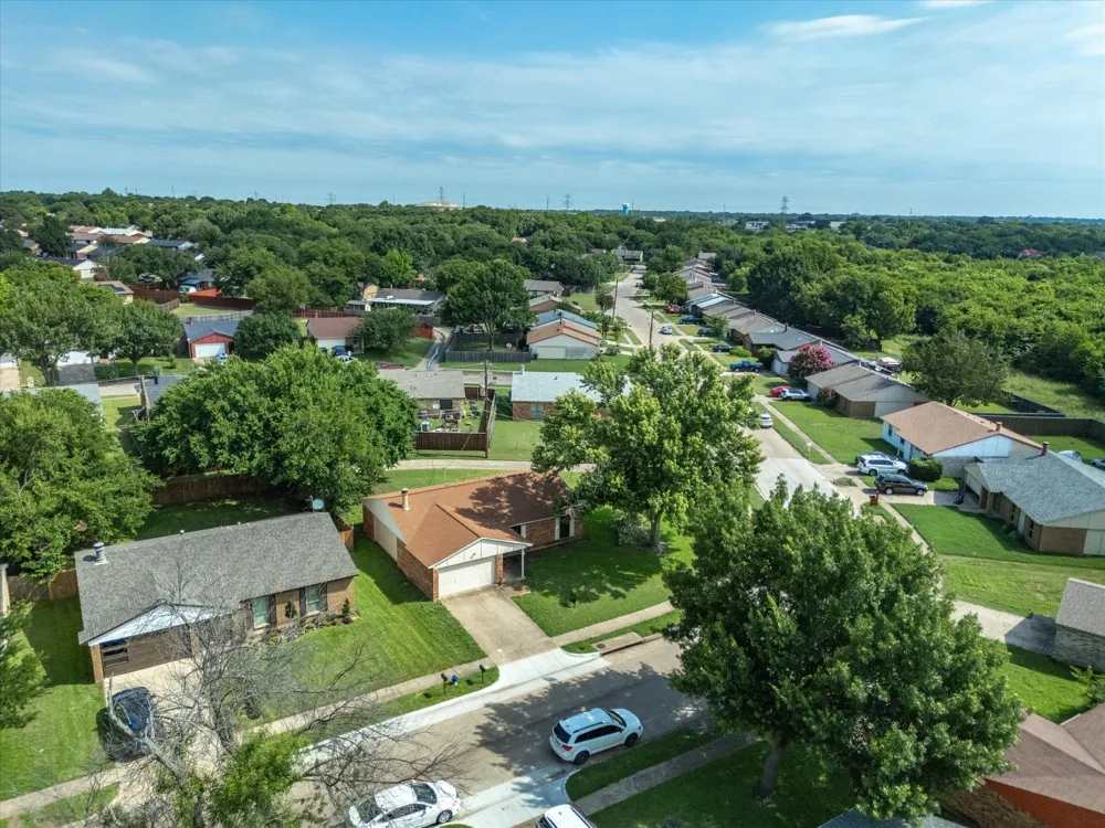10217 Ironwood Lane Dallas, TX 75249