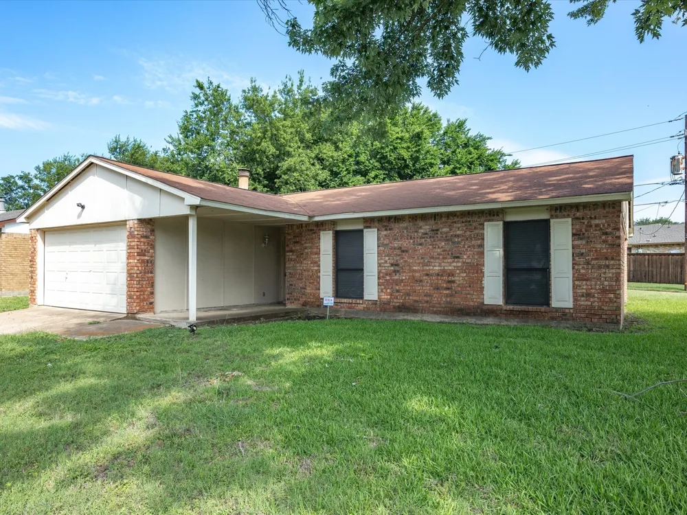 10217 Ironwood Lane Dallas, TX 75249