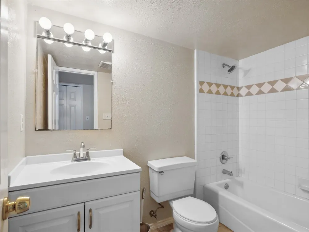 10217 Ironwood Lane Dallas, TX 75249