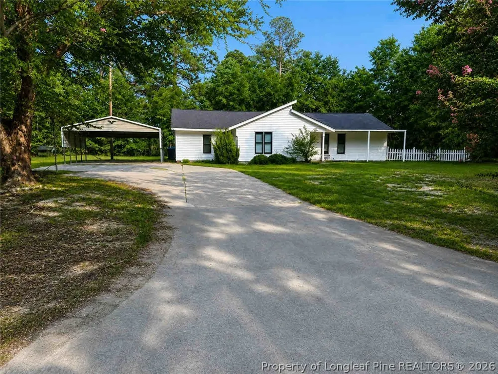11621 Stanley Street Laurinburg, NC 28352