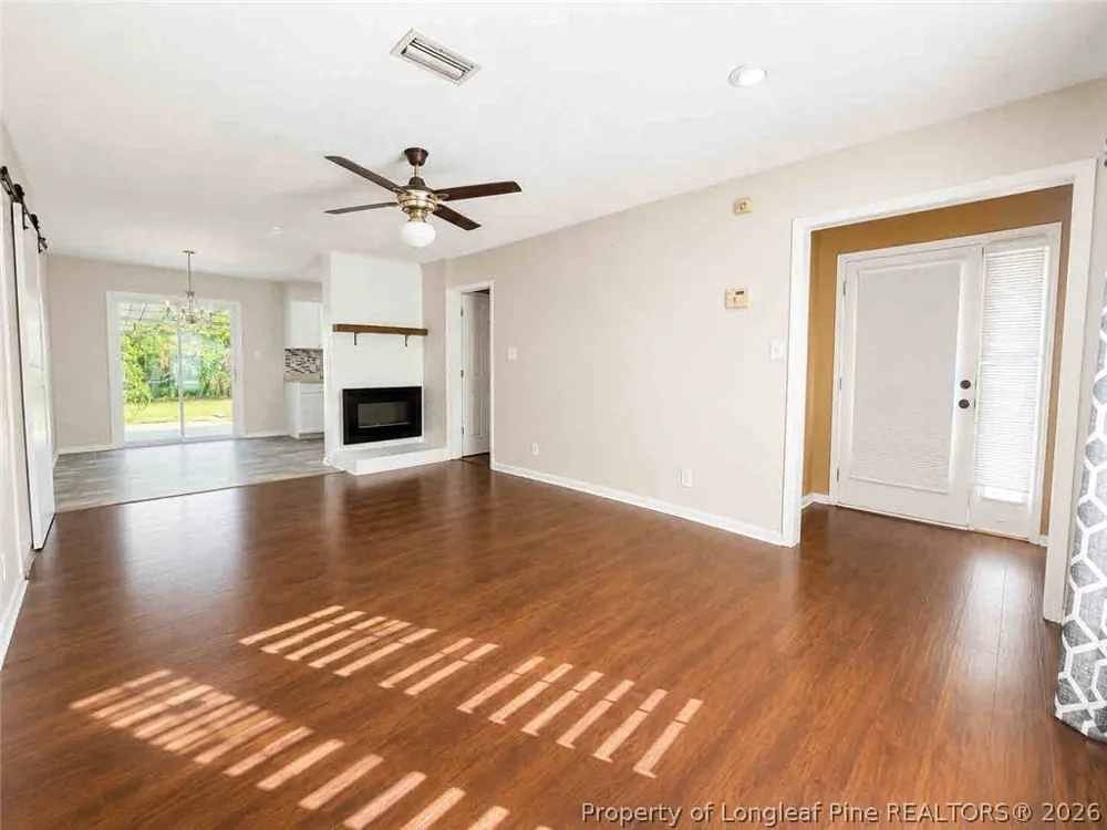 11621 Stanley Street Laurinburg, NC 28352