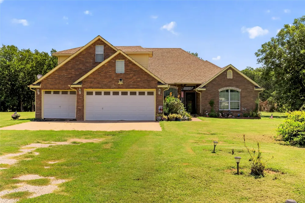 8851 78th Street Noble, OK 73068