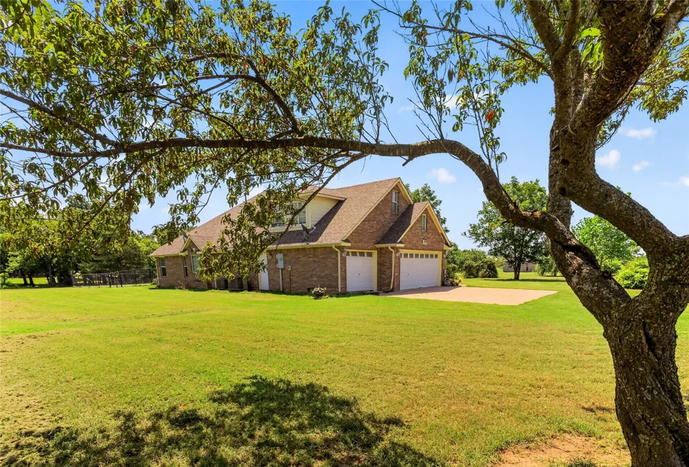 8851 78th Street Noble, OK 73068