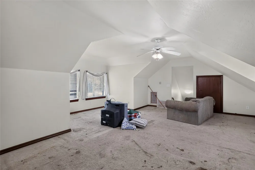 8851 78th Street Noble, OK 73068