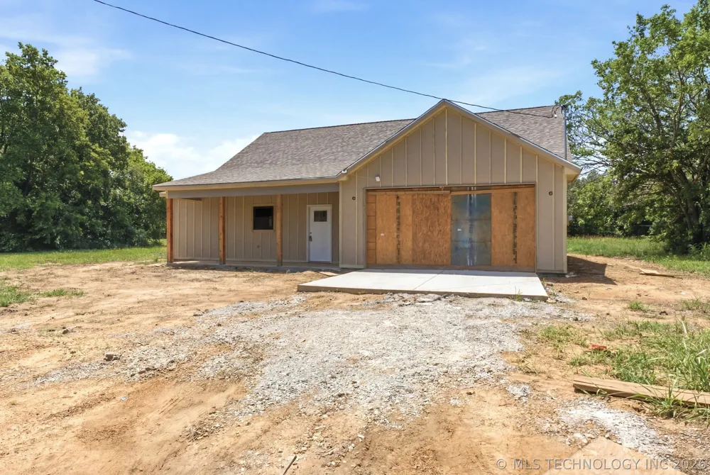 1106 E Wallace Street Okmulgee, OK 74447