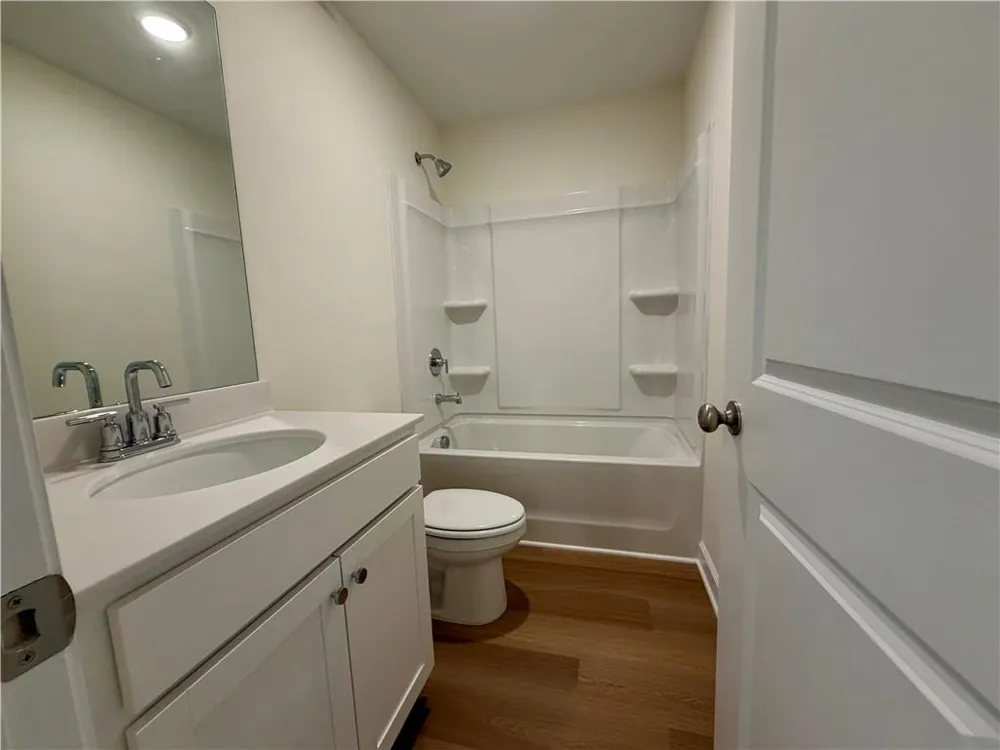 304 colsen Drive Acworth, GA 30102