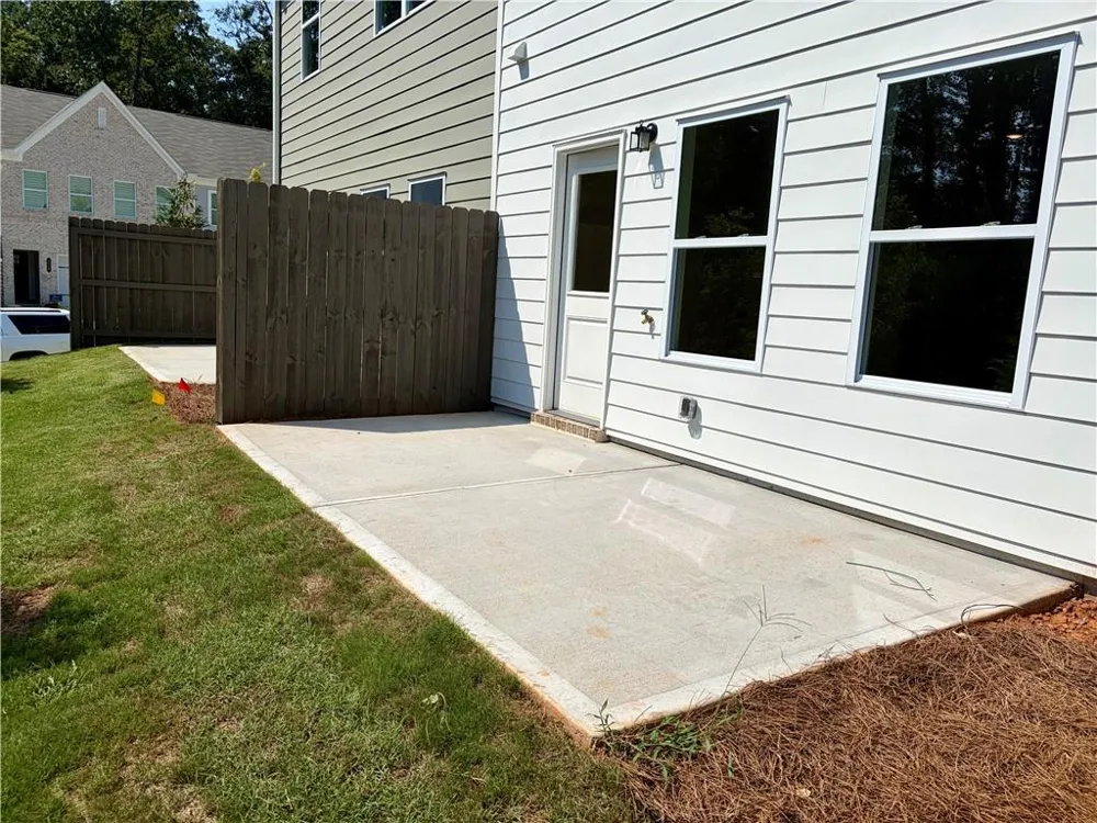 304 colsen Drive Acworth, GA 30102