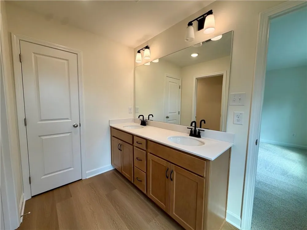 304 colsen Drive Acworth, GA 30102