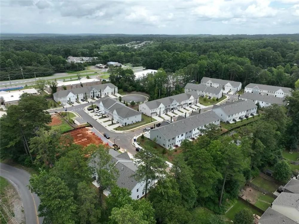 304 colsen Drive Acworth, GA 30102