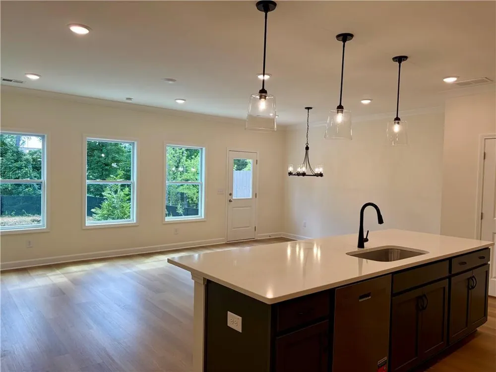 304 colsen Drive Acworth, GA 30102