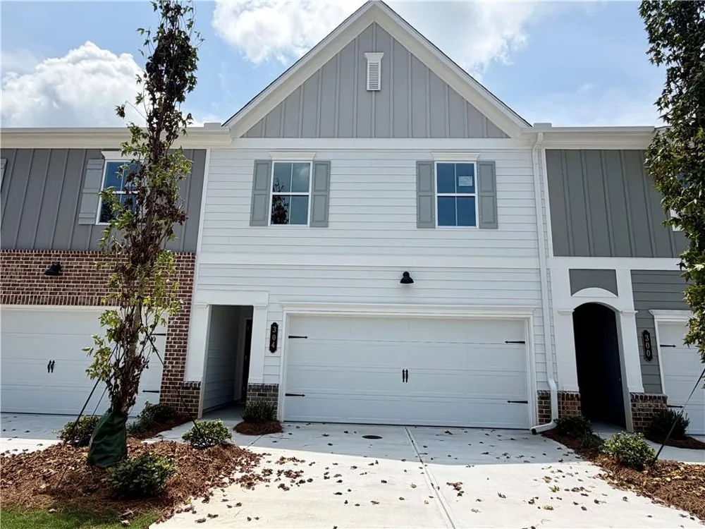304 colsen Drive Acworth, GA 30102