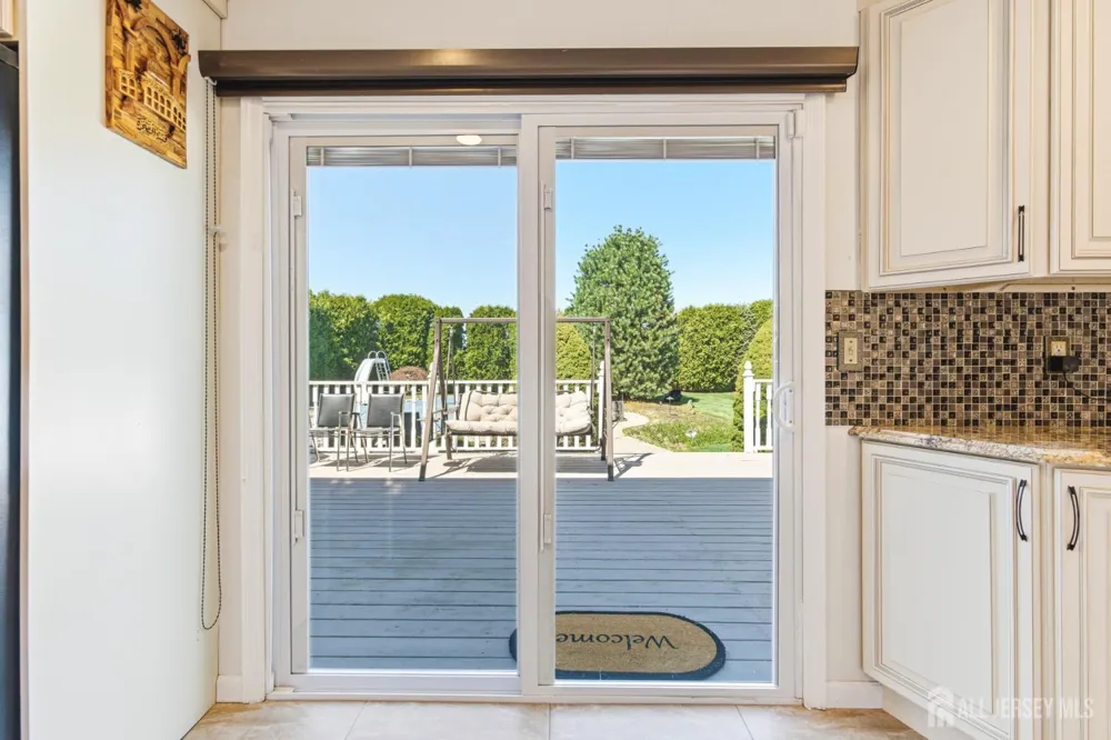 4 Allison Court Edison, NJ 08820