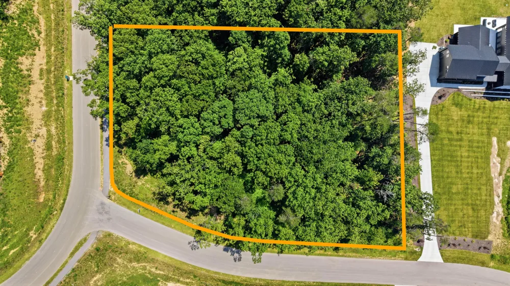 8482 Big Sky Lane Signal Mountain, TN 37377