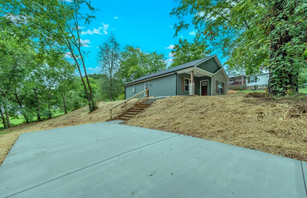 117 Dunn Lane NE Charleston, TN 37310