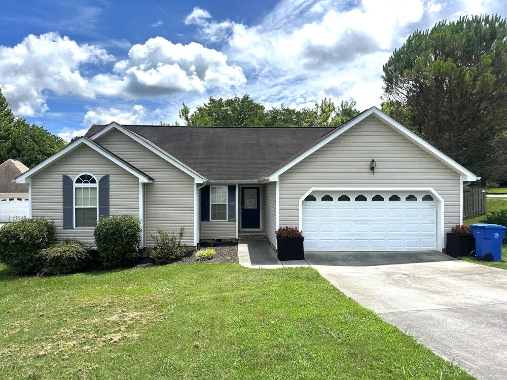 5712 Sundown Court Ooltewah, TN 37363