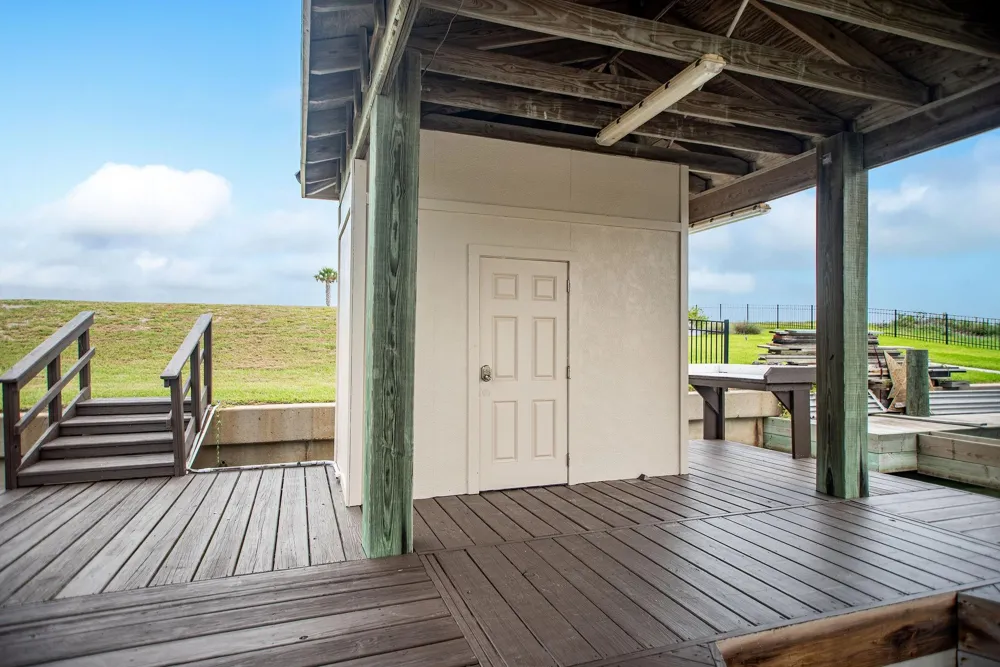 167 Chateau Way Port O Connor, TX 77982