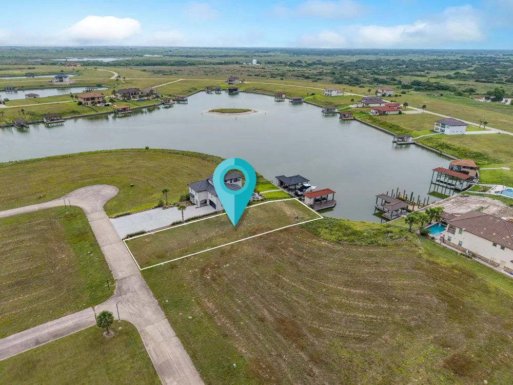 167 Chateau Way Port O Connor, TX 77982
