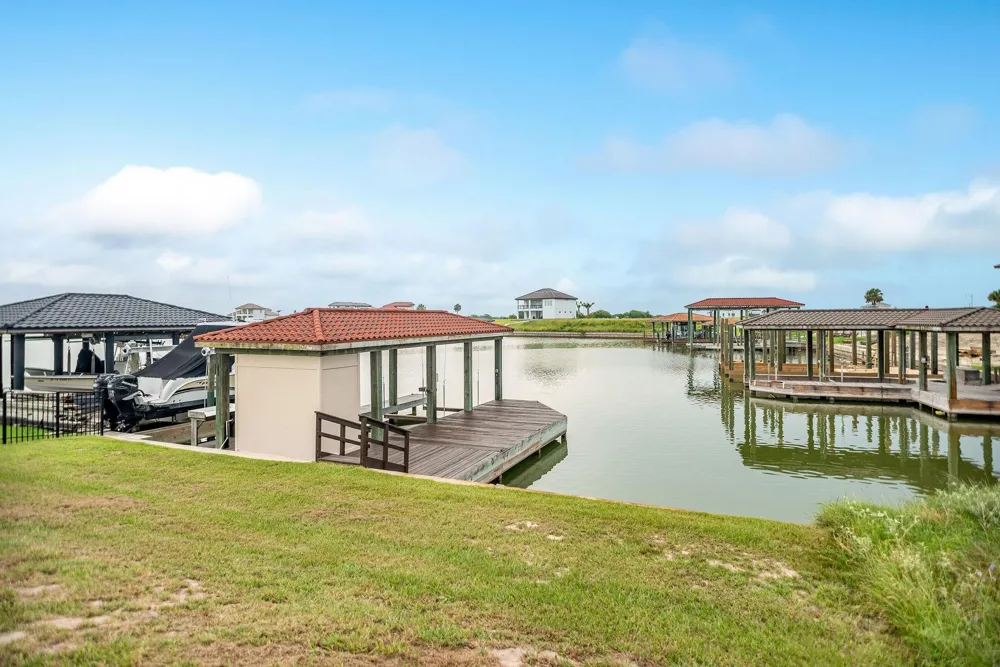 167 Chateau Way Port O Connor, TX 77982