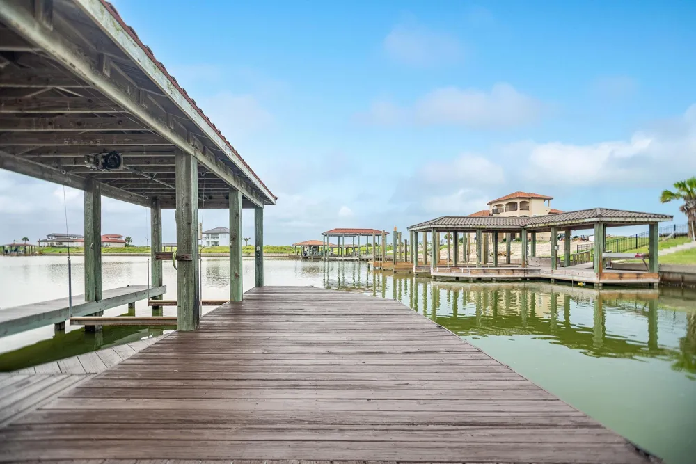167 Chateau Way Port O Connor, TX 77982