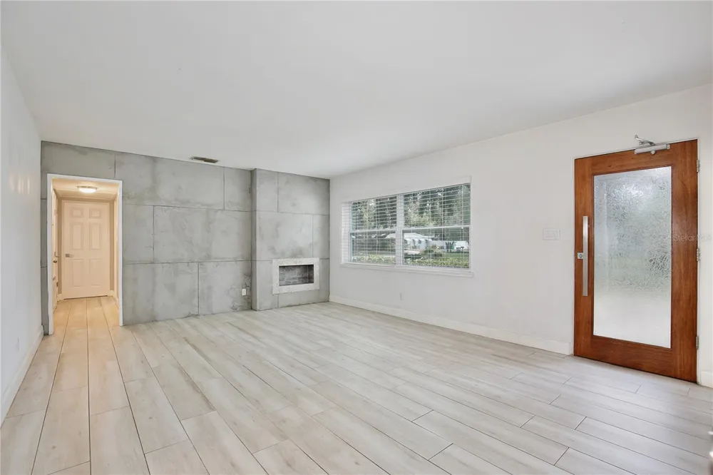 2401 ALBERT LEE PARKWAY Winter Park, FL 32789