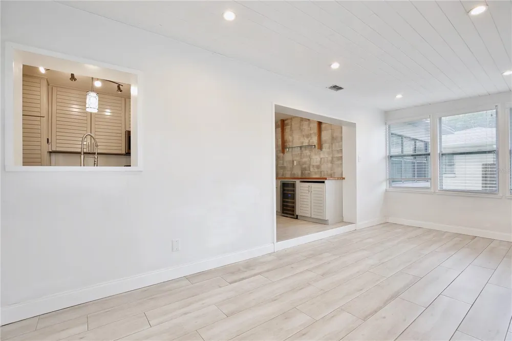 2401 ALBERT LEE PARKWAY Winter Park, FL 32789