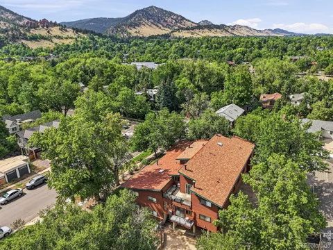 600 Arapahoe Avenue #5