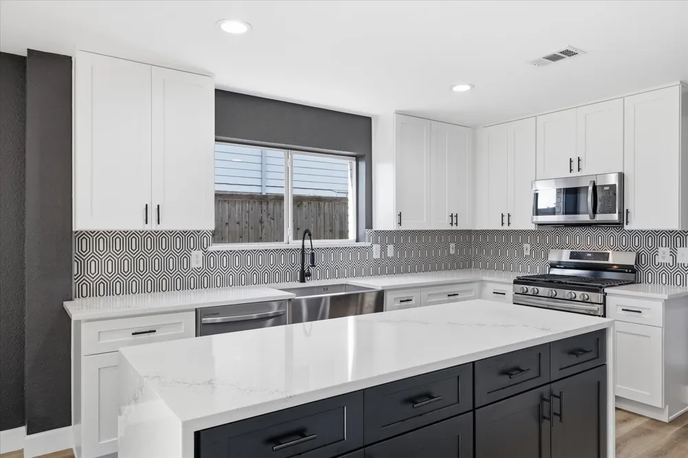 5644 Meadows Way North Richland Hills, TX 76180