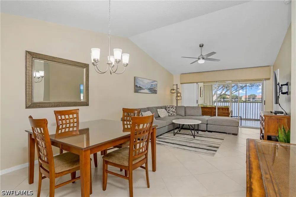 Emerald Circle #T202 Naples, FL 34109
