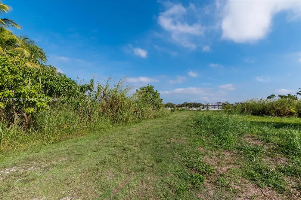 23801 SW 120 Ave Homestead, FL 33032