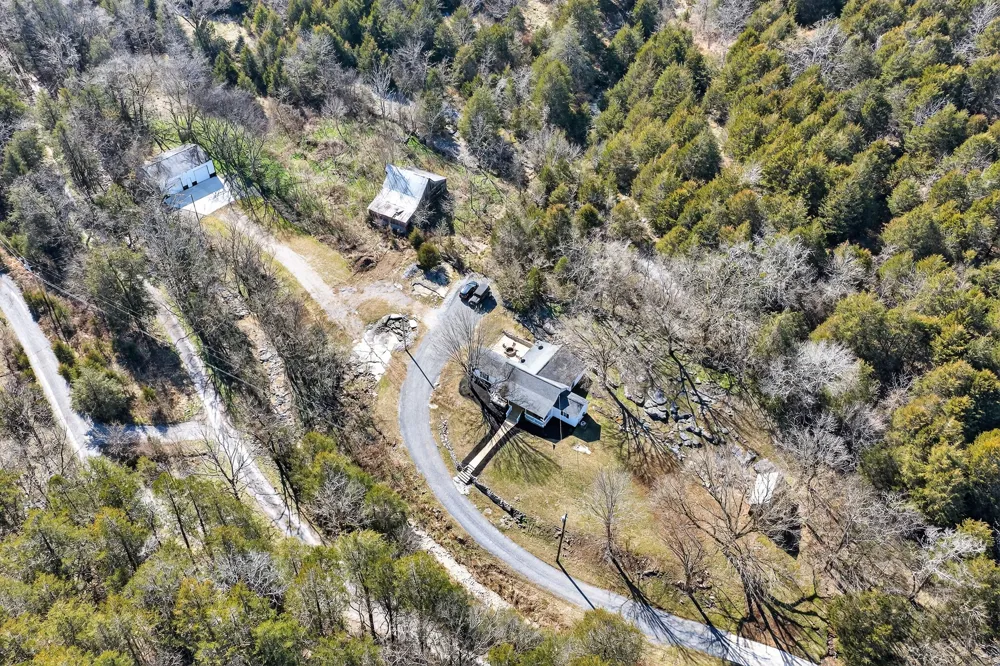 1700 Hannah Branch Rd Liberty, TN 37095